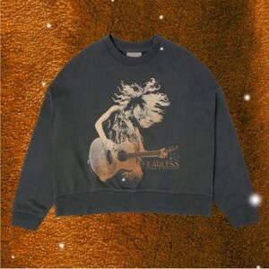 Taylor swift fearless with you I’d dance boxy pullover sweatshirt medium